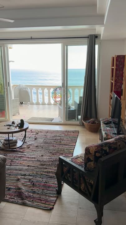 You can literally hear the waves crashing!

 #BajaMxLiving #rosaritobeachrealestate #oceanfrontcommunity #darrellgraham #fabydelgado
